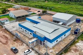 Notícia: Vice-governadora acompanha avanço das obras de escola estadual e do Programa Creches Por Todo o Pará em Tomé-Açu