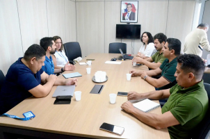 Notícia: Seduc e Equipe da ONU visitam escolas indígenas para construção de unidades