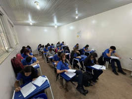 Notícia: Seduc reforça com simulado preparação dos estudantes para a prova do Saeb