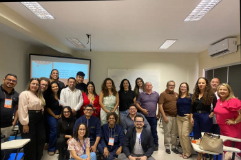Notícia: Escola Estadual de Tempo Integral promove protagonismo e inclusão com projeto de fantoches, em Quatipuru