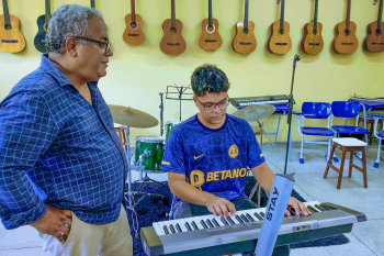 Notícia: Programa Dinheiro na Escola Paraense transforma infraestrutura escolar no Marajó