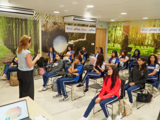 Notícia: Escola de Empreendedorismo prepara estudantes para o futuro com foco em inovação e protagonismo juvenil