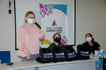 Foto: Alunos da rede estadual recebem kits conectividade para preparação do Enem | Fotógrafo: Rai Pontes