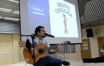 Foto: Mais de 100 estudantes participam de aulão preparatório às provas do Saeb e Enem | Fotógrafo: Rai Pontes