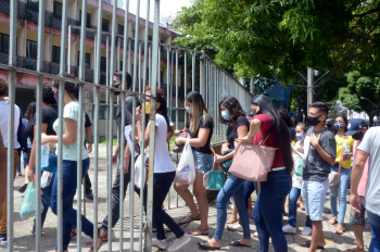 Foto: Primeiro domingo de provas do Enem | Fotógrafo: Eliseu Dias