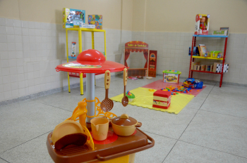 Foto: Governo entrega Escola Estadual Visconde de Souza Franco reconstruída | Fotógrafo: Eliseu Dias / Rai Pontes