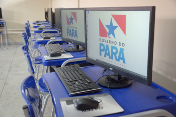 Foto: Governo entrega nova Escola Estadual Oneide de Souza Tavares, em Ananindeua | Fotógrafo: Eliseu Dias - Rai Pontes