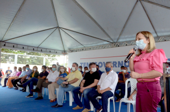 Foto: Governo entrega nova Escola Estadual Oneide de Souza Tavares, em Ananindeua | Fotógrafo: Eliseu Dias - Rai Pontes