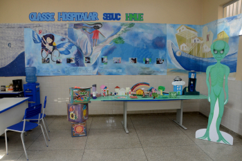 Foto: Governo entrega Escola Estadual Visconde de Souza Franco reconstruída | Fotógrafo: Eliseu Dias / Rai Pontes