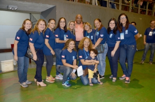Foto: Cerca de mil estudantes de escolas públicas e privadas do Pará estão em Belém para participar da 61ª edição dos Jogos Estudantis Paraenses (JEPs), que acontece até o próximo domingo. A abertura aconteceu na noite de ontem (15), na escola de educação física da Universidade do Estado do Pará (Uepa). Os JEPs são o segundo maior campeonato estudantil do Brasil. A competição incentiva os alunos a aprender e a exercer a cidadania através do esporte. | Fotógrafo: Foto Rai Pontes