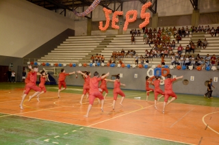 Foto: Cerca de mil estudantes de escolas públicas e privadas do Pará estão em Belém para participar da 61ª edição dos Jogos Estudantis Paraenses (JEPs), que acontece até o próximo domingo. A abertura aconteceu na noite de ontem (15), na escola de educação física da Universidade do Estado do Pará (Uepa). Os JEPs são o segundo maior campeonato estudantil do Brasil. A competição incentiva os alunos a aprender e a exercer a cidadania através do esporte. | Fotógrafo: Foto Rai Pontes