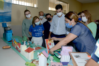 Foto: Governo entrega Escola Estadual Visconde de Souza Franco reconstruída | Fotógrafo: Eliseu Dias / Rai Pontes