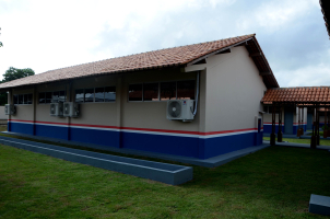 Foto: Governo entrega nova Escola Estadual Oneide de Souza Tavares, em Ananindeua | Fotógrafo: Eliseu Dias - Rai Pontes