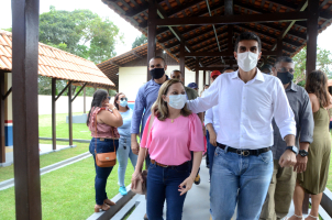 Foto: O governador do Pará, Helder Barbalho e a secretária de Estado de educação, Elieth de Fátima Braga | Fotógrafo: Eliseu Dias