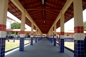 Foto: Mais de 700 alunos são beneficiados com entrega de nova Escola Estadual em Quatipuru | Fotógrafo: Eliseu Dias