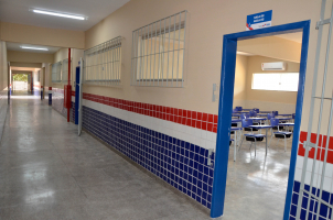 Foto: Mais de 700 alunos são beneficiados com entrega de nova Escola Estadual em Quatipuru | Fotógrafo: Eliseu Dias