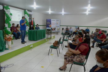 Foto: Seduc implanta pólo regional do Núcleo de Tecnologia Aplicada no município de Itaituba | Fotógrafo: Eliseu Dias