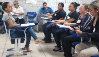 Foto: Escolas adotam ensino técnico | Fotógrafo: Eliseu Dias