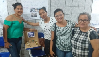 Foto: Escolas adotam ensino técnico | Fotógrafo: Eliseu Dias