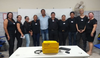 Foto: Escolas adotam ensino técnico | Fotógrafo: Eliseu Dias
