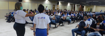 Notícia: Mais de 100 estudantes participam de aulão preparatório às provas do Saeb e Enem