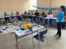 Notícia: Alfabetiza Pará realiza mais uma formação continuada para profissionais da educação de Belém