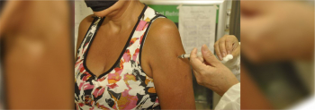 Notícia: Idosos e professores começam a ser vacinados contra a gripe